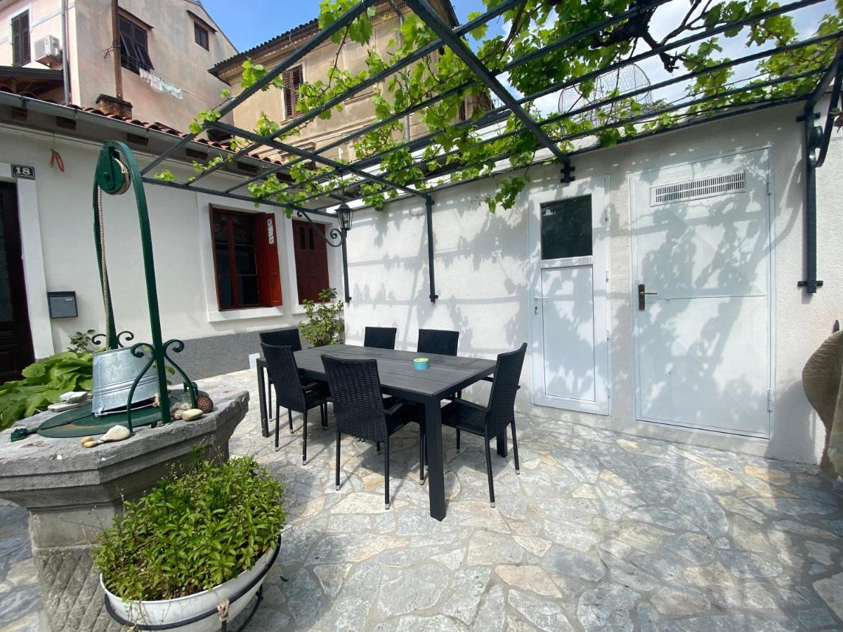 Secret Hideaway In The Volosko Old Town Opatija Buitenkant foto
